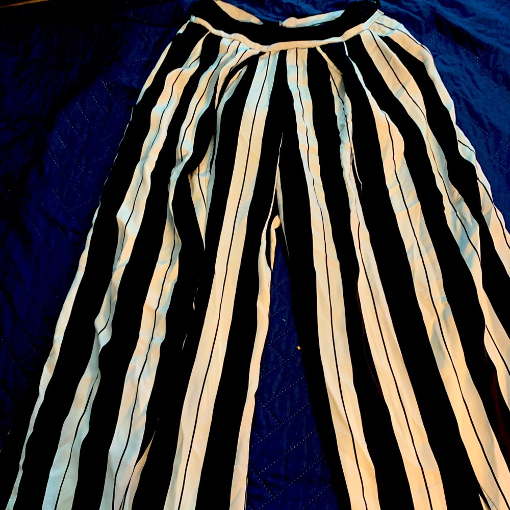 Black and White striped pants w/split